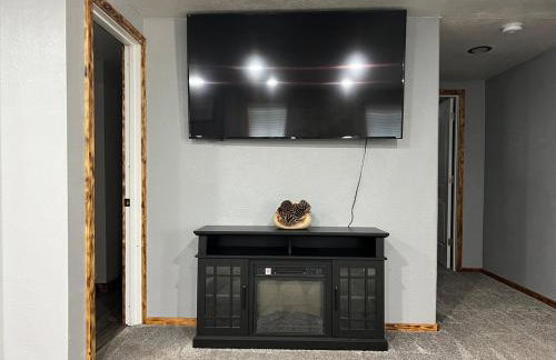 Cozy Home Between Zion & Bryce - Photo 26