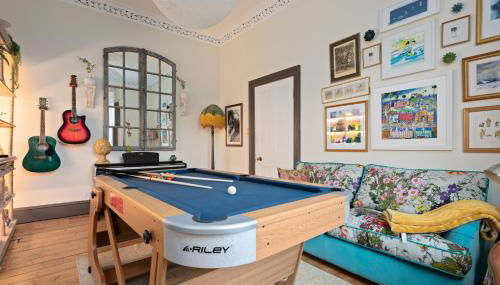 Eskbank Terrace Spacious House - Photo 2, Game Room