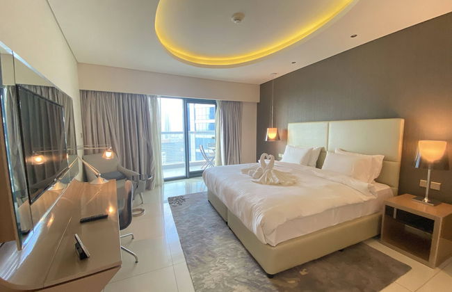Lux BnB Paramount Tower I Burj Views - Photo 8