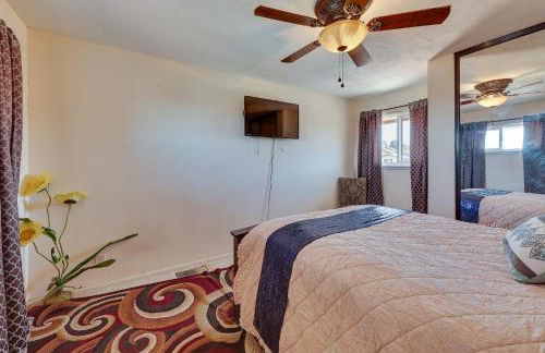 Spacious Apple Valley Home with Pool and Yard! - Foto 20