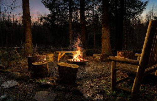 Brightwood Riverfront Getaway - Photo 11