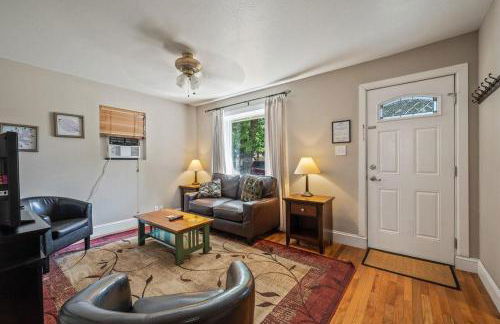 Cozy Green Cottage Coeur d' Alene ID - Foto 5