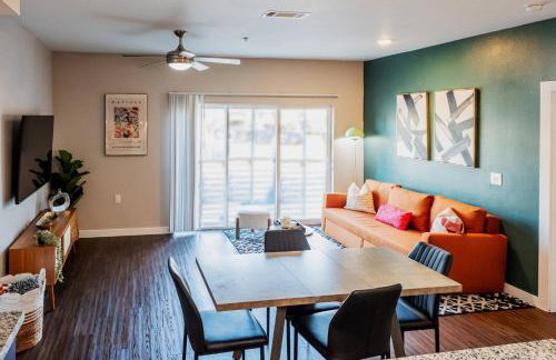 1st Floor 2B2B-Pool, Parking, Gym, 30mnt to Austin - Foto 24