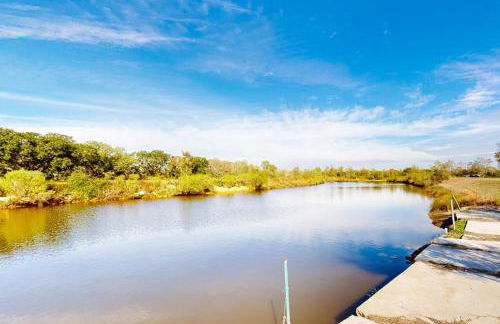 30-Acre Danbury Retreat By the Bayou BBQ and Views - Photo 24