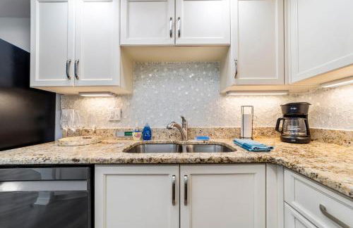 Escape 2 The Beach Daytona Beach FL 2BR 2B as seen on Youtube - Foto 22