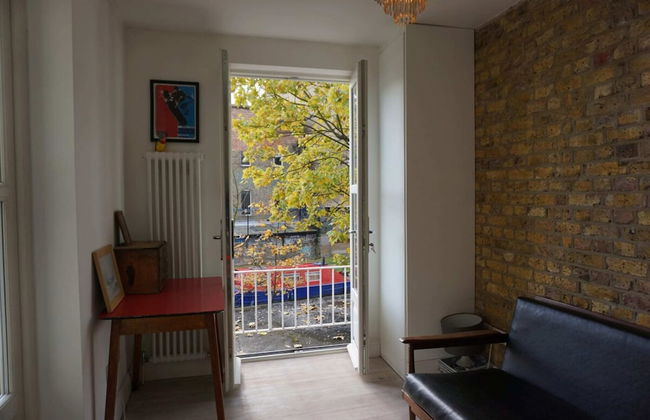 Beautiful Canalside 1-bedroom Flat With Terrace - Foto 22