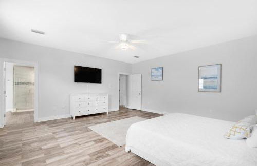 Enclave 202a 2 Bedroom Condo by RedAwning - Foto 70