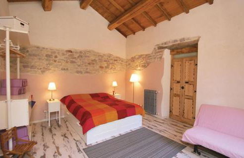 Pet Friendly Home In Stroncone Terni Tr - Photo 21