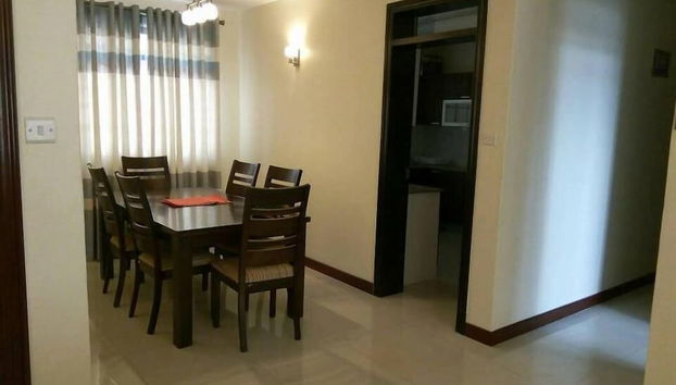 Servicio de comidas en la habitación