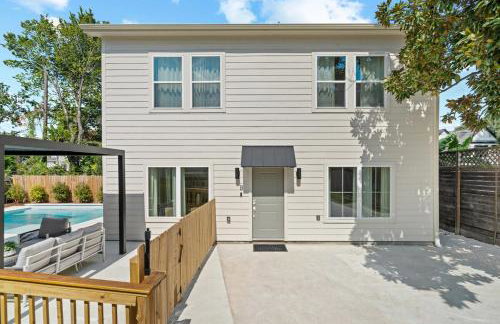 Resort-Style 3BR Ensuites, Slps7, Pool&, Gated, BBQ - Photo 33