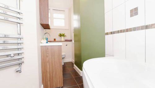 Mews Cottage in Private Seafront Estate - Foto 5