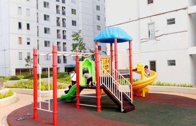 Cozy 2BR Bassura Apartment near Mall Bassura City - Foto 16