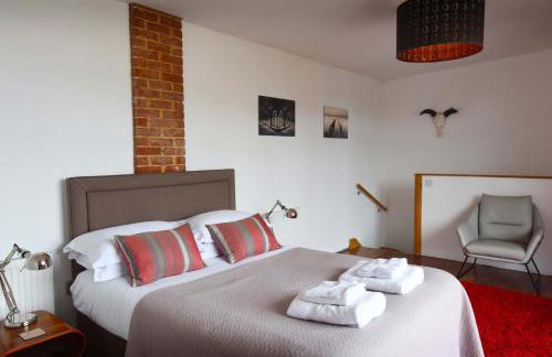 The Ultimate Group Complex, Hens & Celebrations at The Old Fire Station Canterbury, 3 Homes - Foto 57