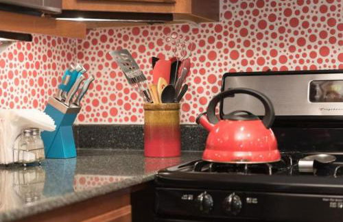 MagicwayVillas Mick's ClockHouse Pool & Spa - Walk to Disneyland - Foto 13