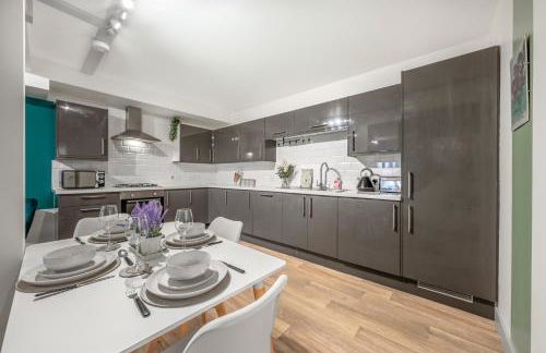 The Jockey Suite-Newmarket High Street-Two Double Bedroom Apartment - Foto 25