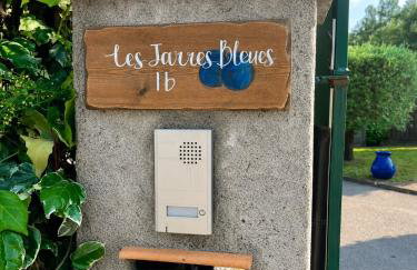 Les Jarres Bleues - Haut de Villa Jardin & Piscine privée - Foto 11