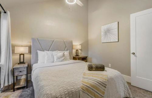 Baby Blue - Hot Tub Easy Access to Top Locations - Foto 30