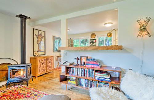 House with Deck on Whidbey Island, 1 Mi from Shore! - Foto 5