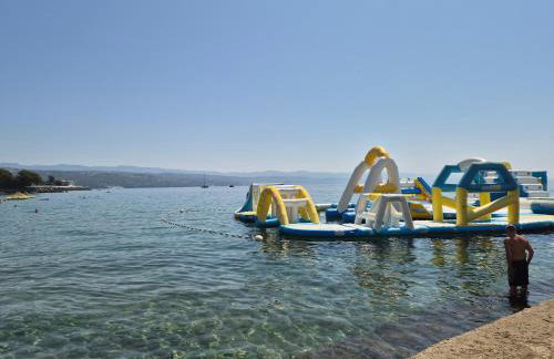 Leona's paradise - Photo 37