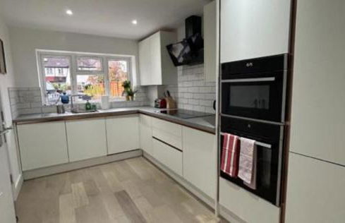 London Mitcham Beautiful Three Bedroom House - Foto 13