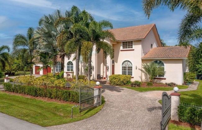 Plantation Acres Mansion 7 Bedroom Villa by RedAwning - Foto 68