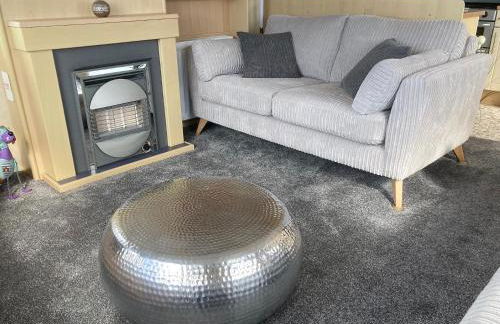 Beautifully Presented 2 Bedroom Static Caravan - Photo 14