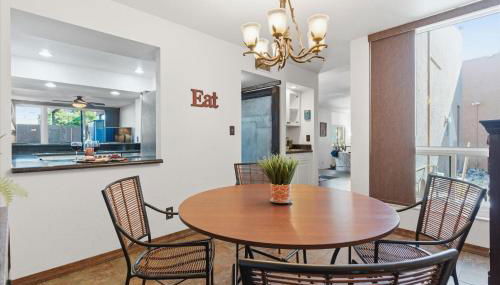 Windchime - Multiple Patios - Mins to Old Town - Foto 4