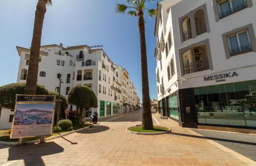 MARBELLA BANUS SUITES - Harbour Seafront Apartment - Foto 40