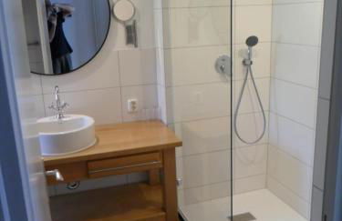 Ruime vakantiewoning met 4 slaapkamers voor max 9 personen - Foto 34