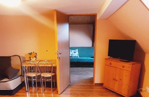 ,,POD SKAŁKAMI '' ŚWIERADÓW ZDRÓJ-okolica ,POKOJE Z ŁAZIENKAMI I ANEKSAMI KUCHENNYMI - Foto 13