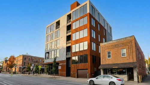 Chic Downtown Condo Steps from UIowa & Nightlife - Foto 4