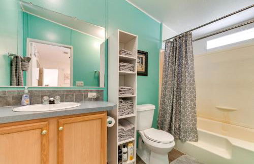 Weeki Wachee Home with Fire Pit 13 Mi to Ocean! - Foto 16