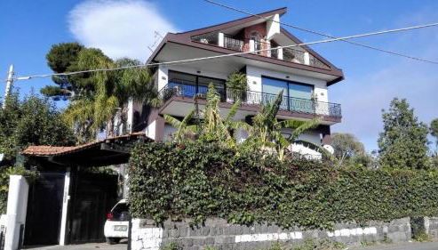 Lucrezia Garden Catania - Foto 4