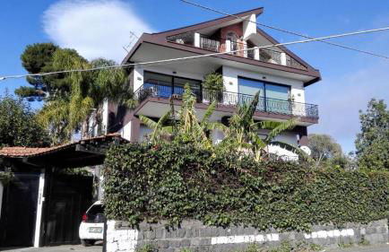 Lucrezia Garden Catania - Foto 4