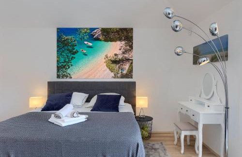 Villa Gloria, villa with heated pool - Foto 20