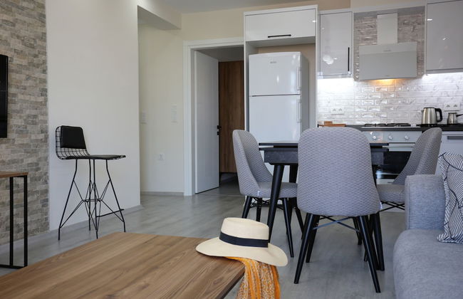 Bright House Apart - Photo 17