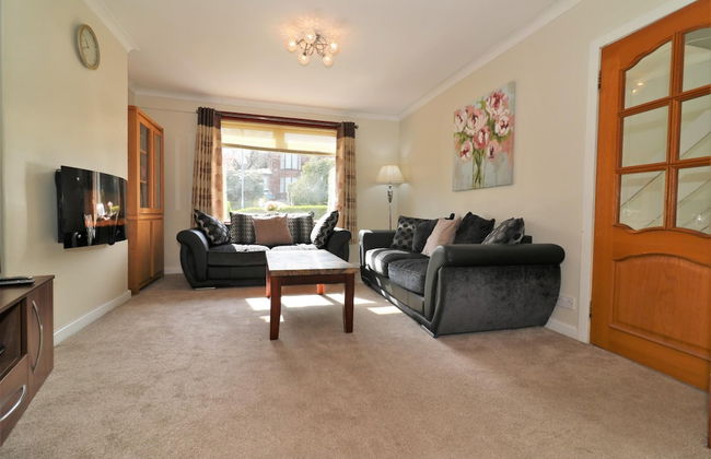 Dumbreck House - Glasgow - Photo 50