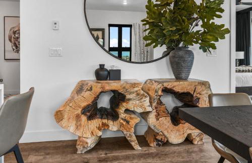 4-Season Modern Mountain Penthouse with Private Hot Tub & Scenic Views - Foto 13