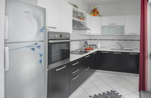 Gorgeous Home In Sumber With Sauna - Foto 47