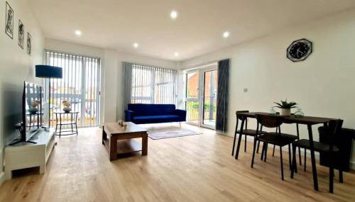 The Romford Luxe Haven - Fully Furnished 2BR - Foto 4