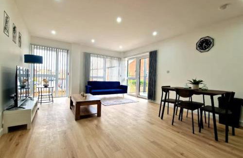 The Romford Luxe Haven - Fully Furnished 2BR - Foto 4