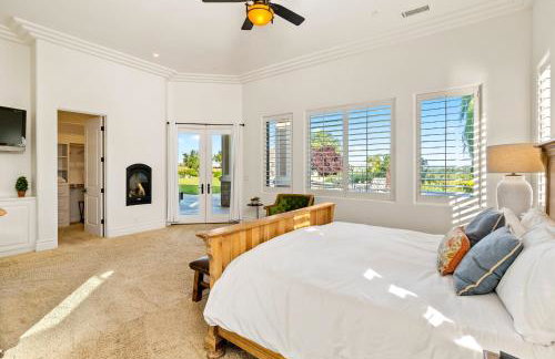 Frontier Farmhouse - Foto 73