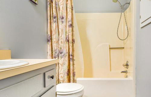 15 Mi to Raleigh Dog-Friendly Home with Fire Pit! - Foto 27