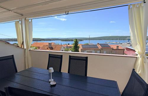 Family Apartments Monika - sea view - heated pool - Foto 47