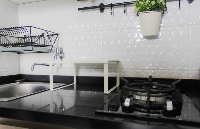 Comfortable 1BR Apartment Emerald Bintaro near British School - Foto 9