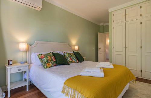 Luxury Colina Park - Photo 17