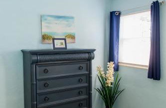 Gorgeous Beach Condo - Photo 18