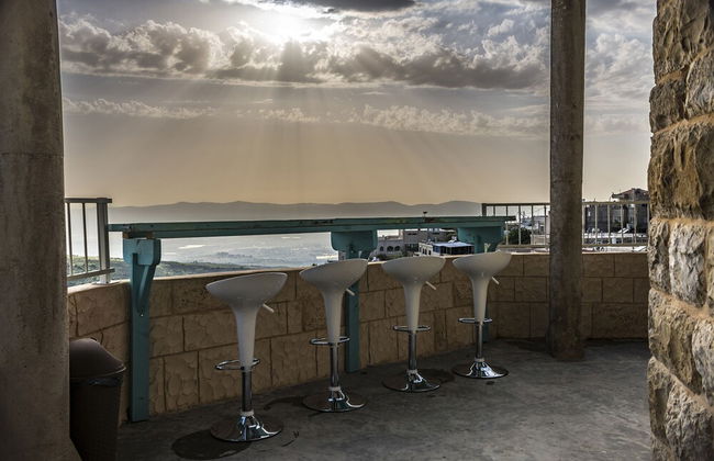 Old School - Photo 35