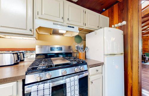 Cozy Riverview Cabin - Foto 18