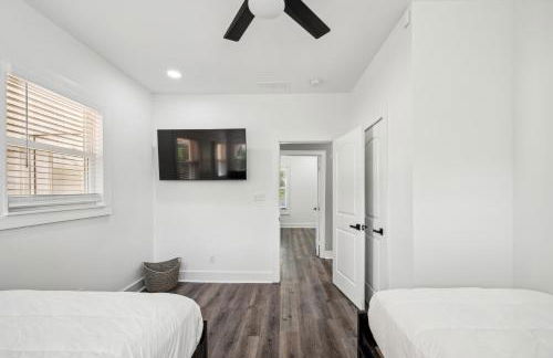 Centrally Located Home in Atlanta-10 Mins from GA Aquarium, Mercedes Benz Stadium, & Much More - Foto 15